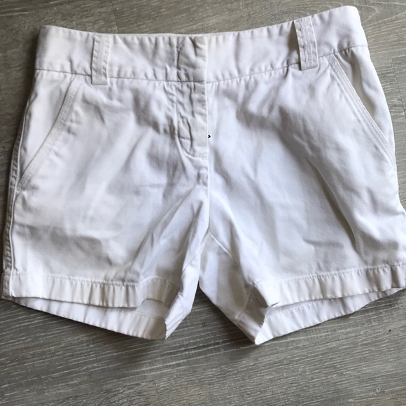 J crew classic twill CHINO white short size 2 - Picture 1 of 4